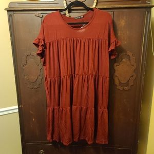 ❤BOOHOO TIERED DRESS❤